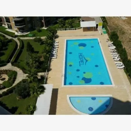 アパート 3 Zimmer Wohnung Mit Pool