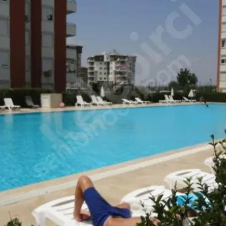 アパート 3 Zimmer Wohnung Mit Pool